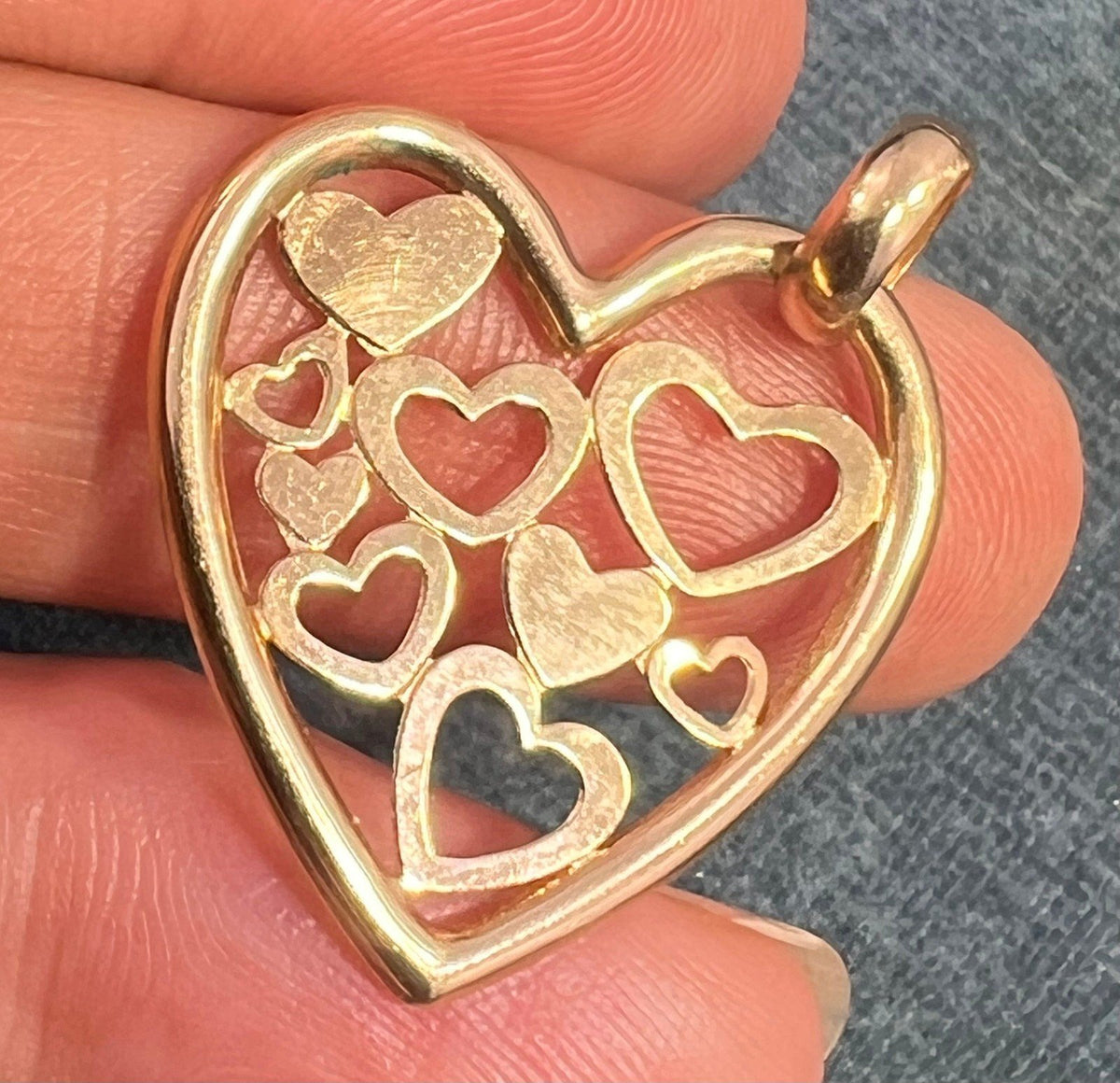 10k Yellow Gold Heart Pendant w Jumble of Mini Hearts Inside
