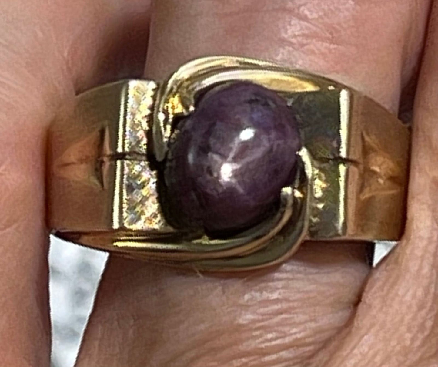 10k Yellow Gold Purple Star Sapphire Ruby Signet Ring. 9g *Video*