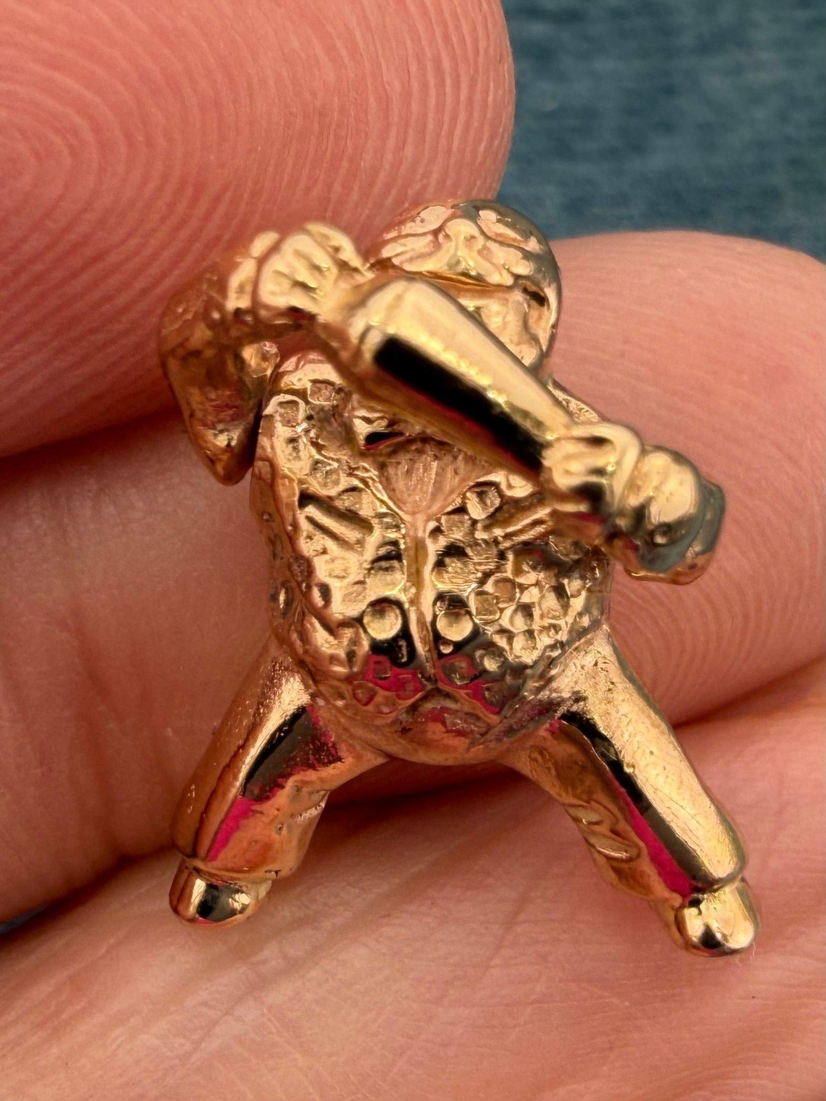 14k Gold '40s BARTENDER w MARTINI Shaker Pendant. Kinetic 4.6g *Video*