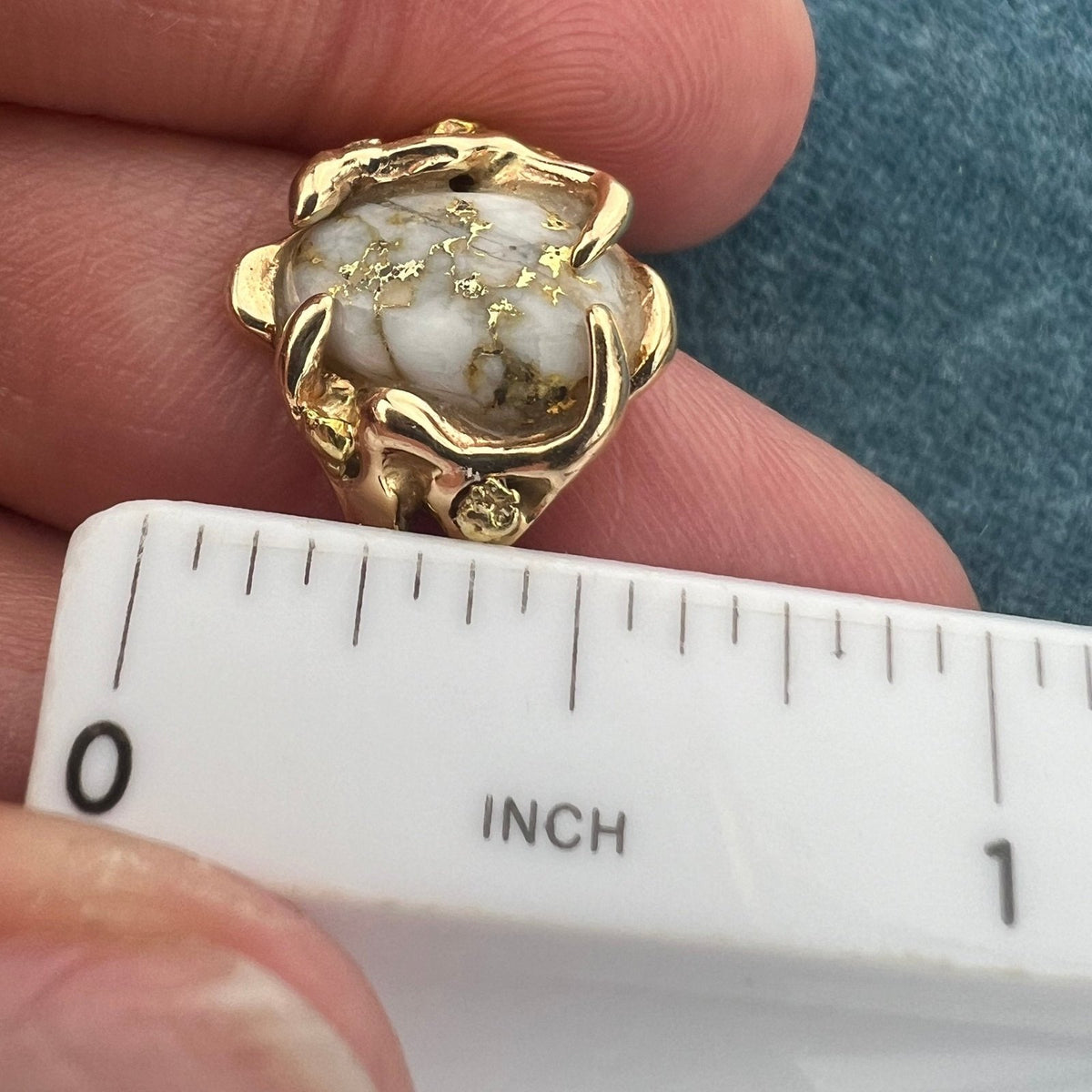 14k Gold Alaskan Gold-in-Quartz Ring w 24k Nuggets. 1/2" + 5g
