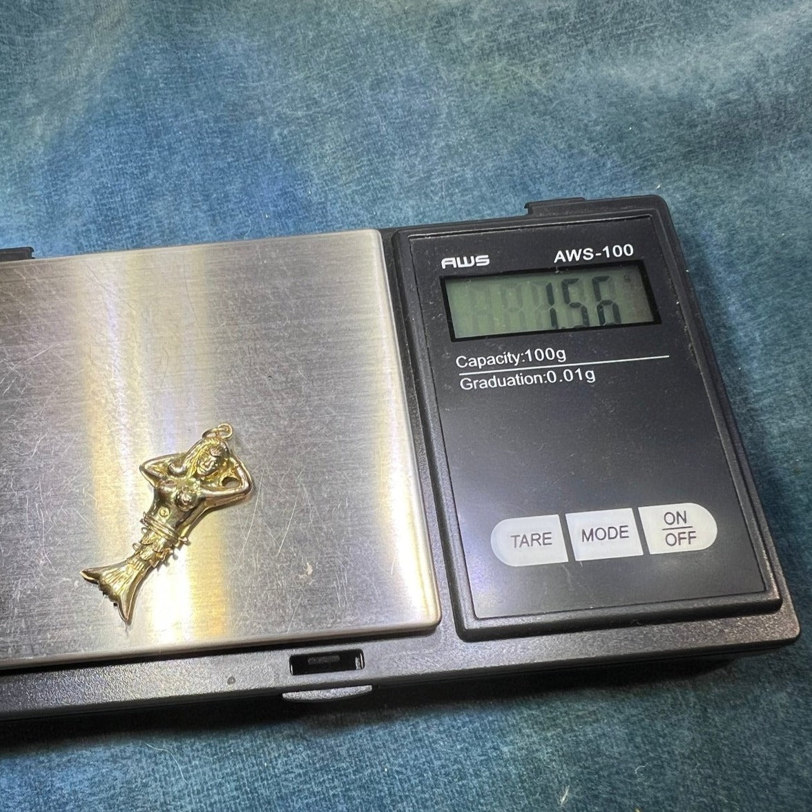 14k Gold Mermaid Pendant w Jointed Articulated Tail. 1"