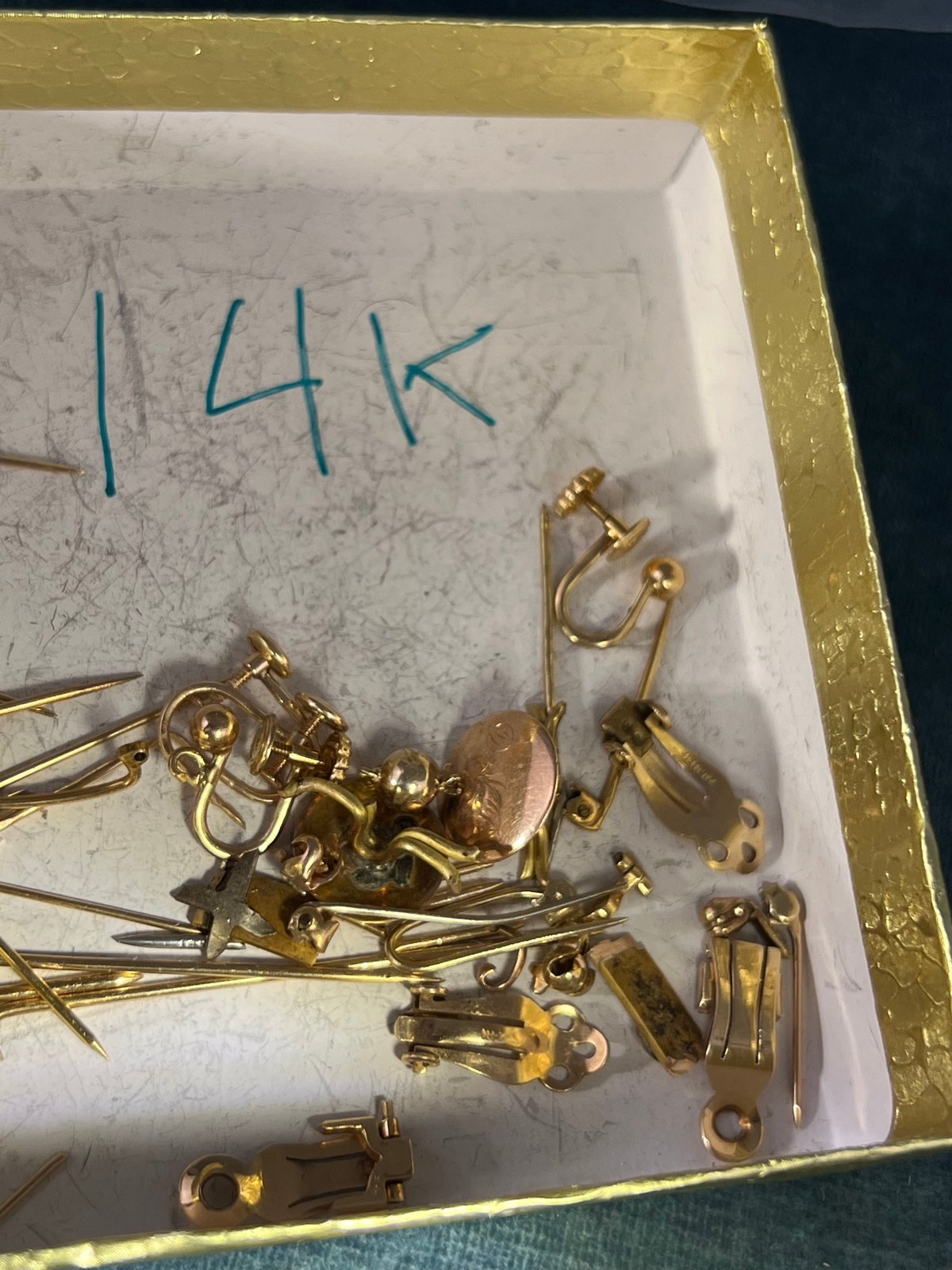 14k Yellow Gold 2.35 grams. 80% SCRAP Price - F