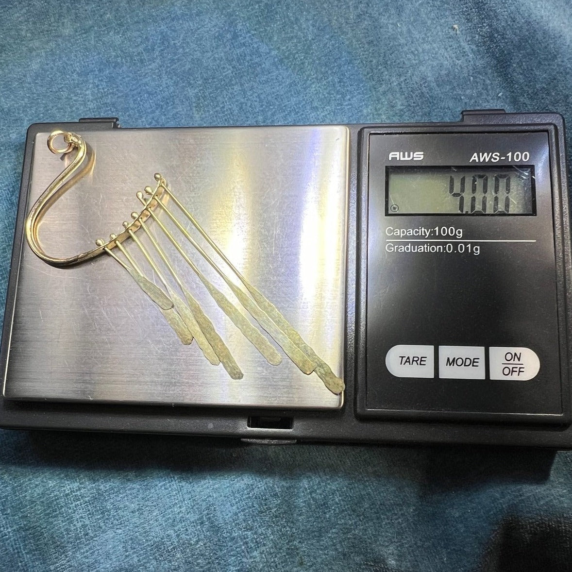 14k Yellow Gold Artisan Hammered Fringe Chandelier Necklace. Kinetic 3.5" 4g