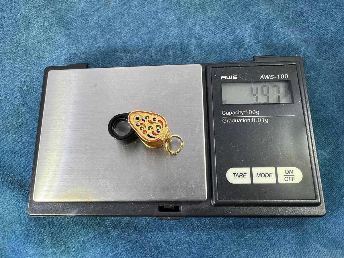 18k Gold Jewelers LOUPE Pendant. Enamel Design. 1"+ 5g *Video*