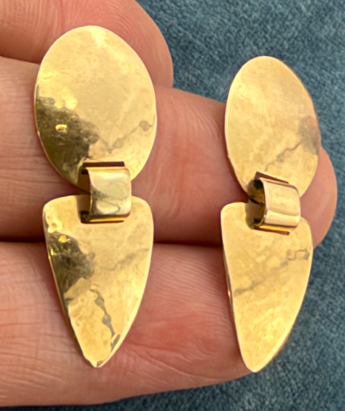 14k Yellow Gold James Avery Modernist Hammered Earrings. 1.3" Kinetic!