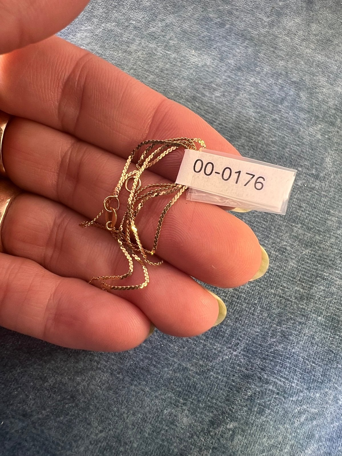 UNDER SCRAP 14k Gold Chain. Kinks Easily - 0176