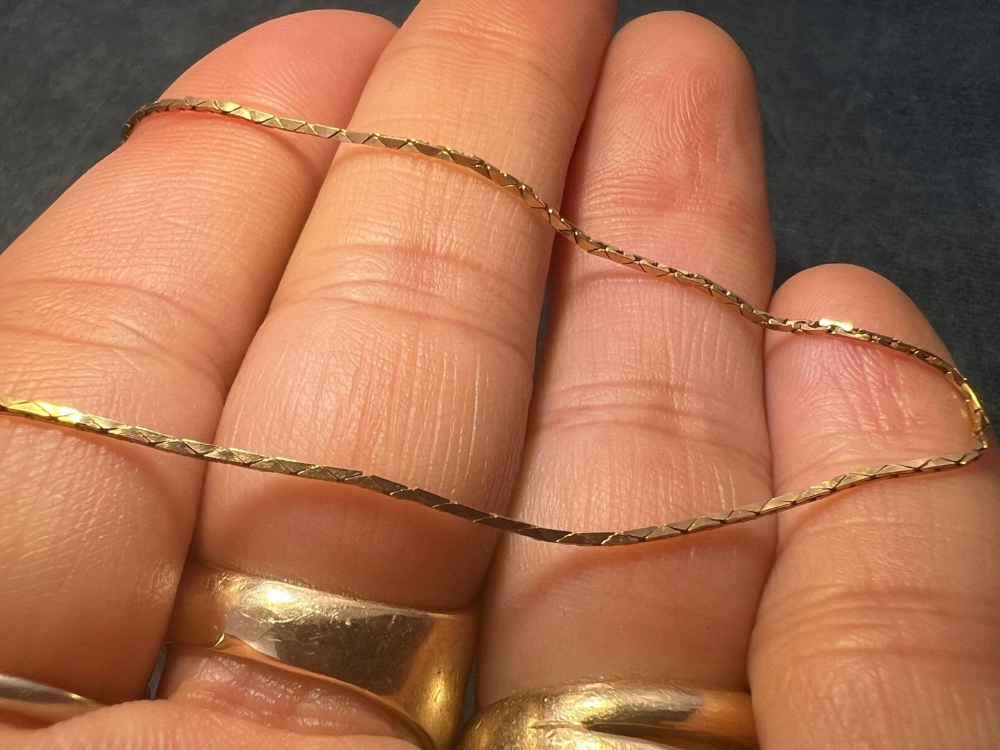 UNDER SCRAP 14k Gold Chain w Lobster Clasp. Kinks Easily- 0174