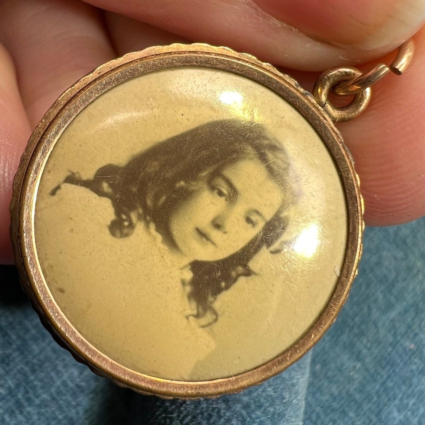 10K Gold Victorian Mother-Daughter 2-Sided Portrait Pendant. Sepia
