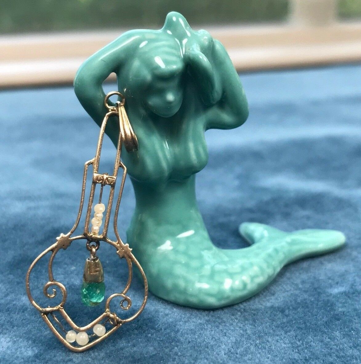 10K Yellow Gold 0.33 Ct. Emerald Briolette Lavalier Pendant. Large 1.5"-K9L0J