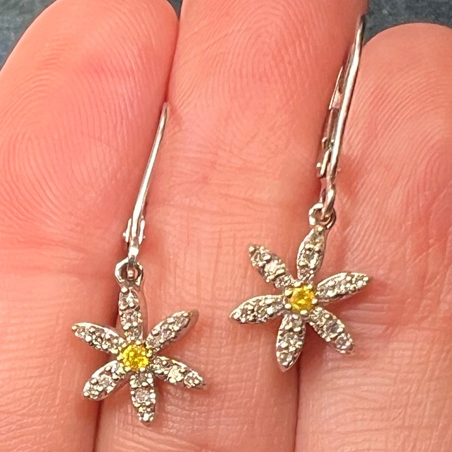 10k White Gold Yellow + Clear Diamond Daisy Leverback Earrings