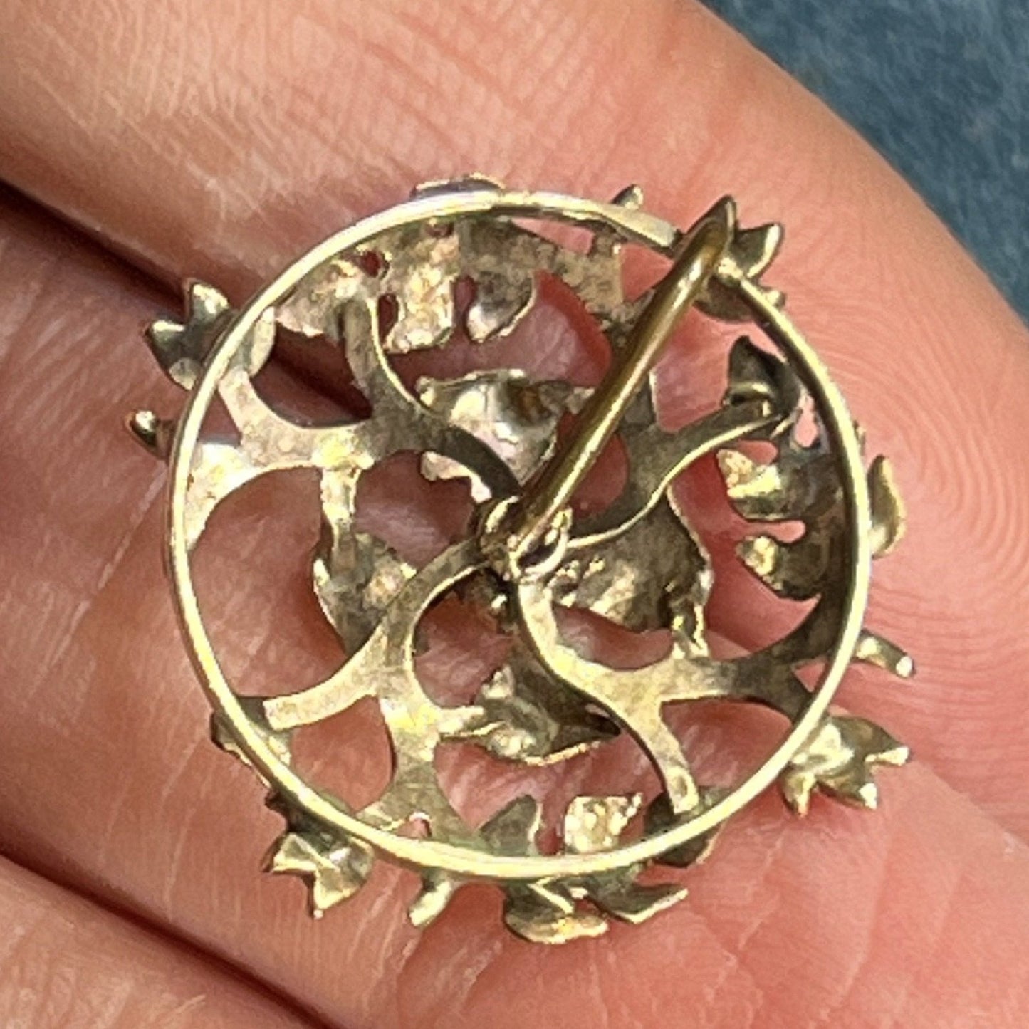 10k Yellow Rose Gold Pearl Pendant w Leaves & Vines