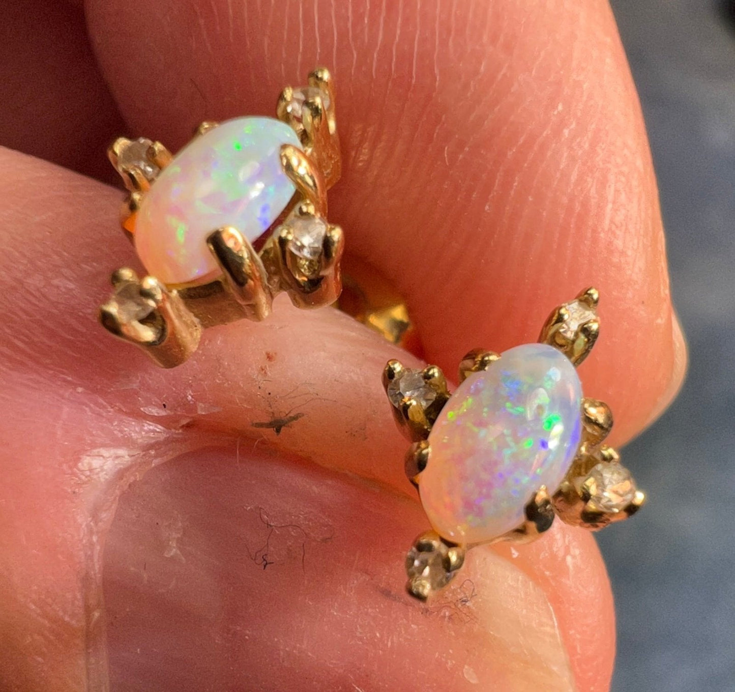 10k Gold Australian Crystal Jelly Opal Earrings w Diamonds. TINY! *Video*