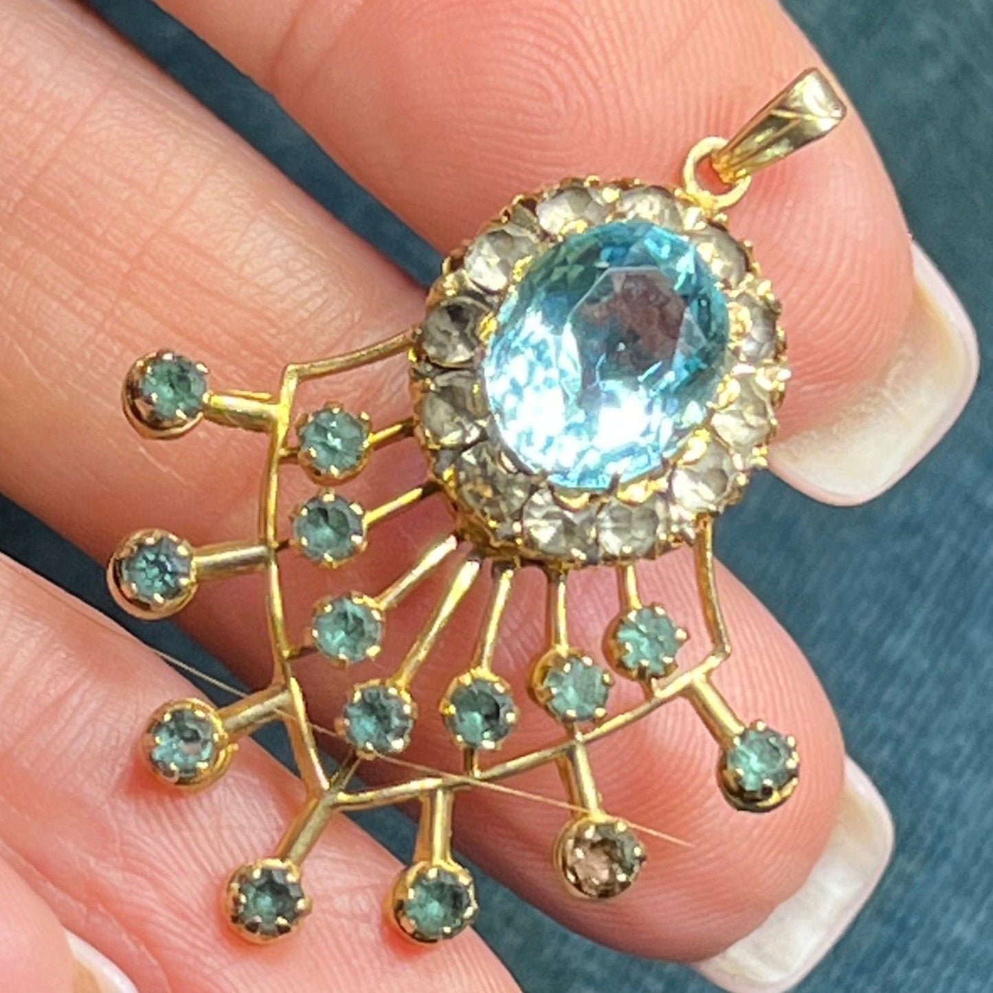 10k Yellow Gold Aqua Blue Sunburst Pendant. Art Deco Era