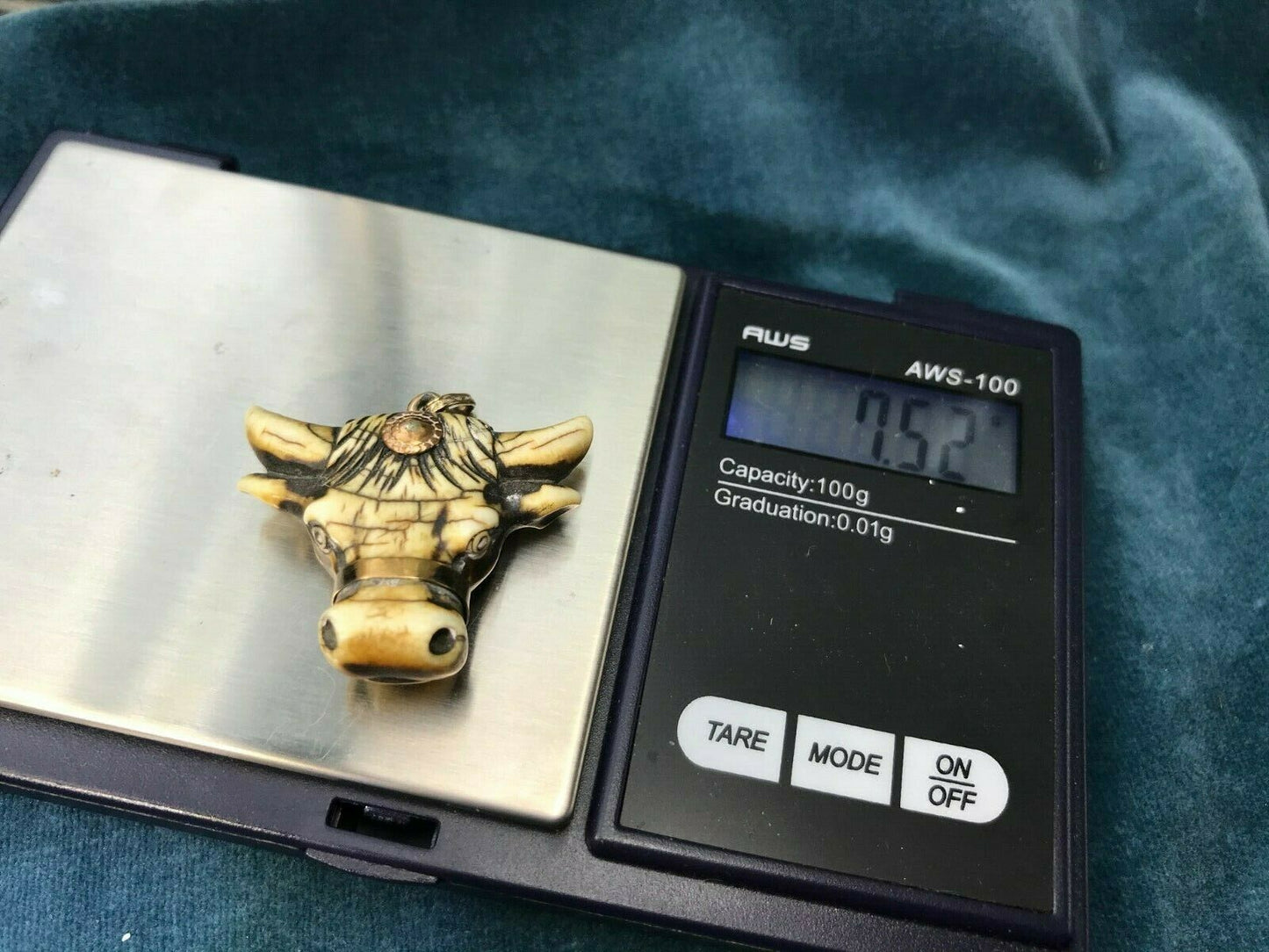 10k Yellow Gold Carved BULL or OX Watch Fob Pendant. Large 1.5" & 7g -K7L8J