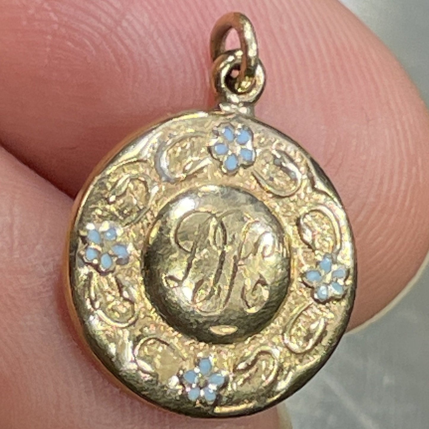 10k Yellow Gold Disc Pendant Charm w Forget-Me-Nots. Enamel
