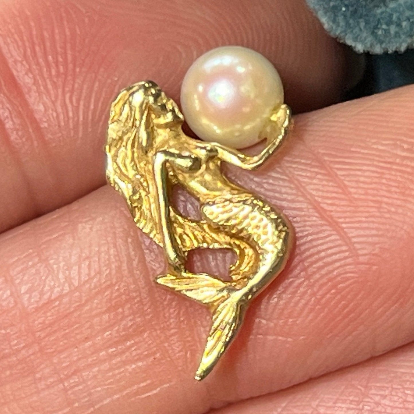 10k Yellow Gold MERMAID Sea Nymph Goddess Pendant w Pearl