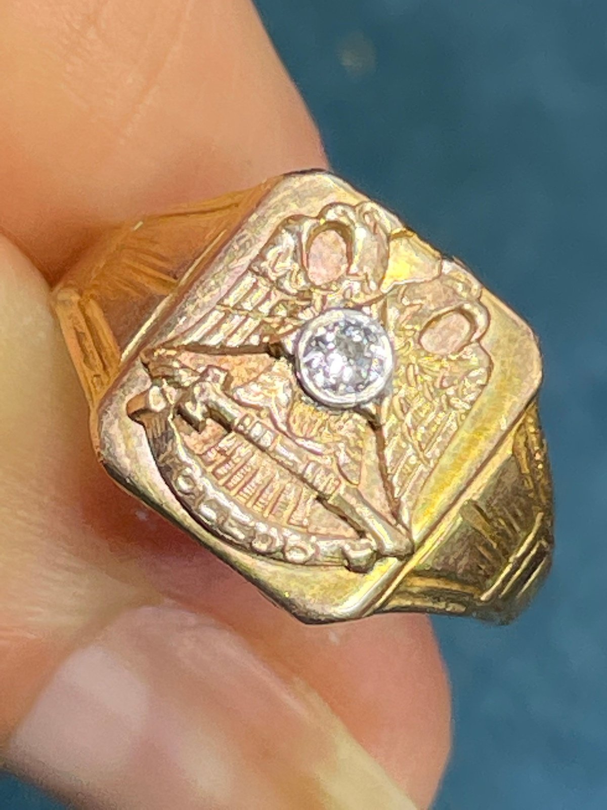 10k Yellow Rose Gold Double Eagle Diamond Signet Ring. Masonic