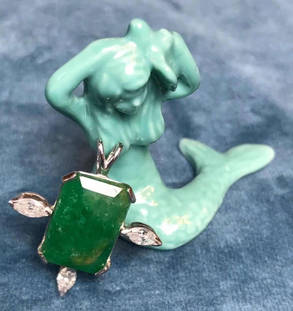14K White Gold 14 Ct Emerald 0.4 TCW Diamond Pendant. Large 1" & 4g-K1L4L9