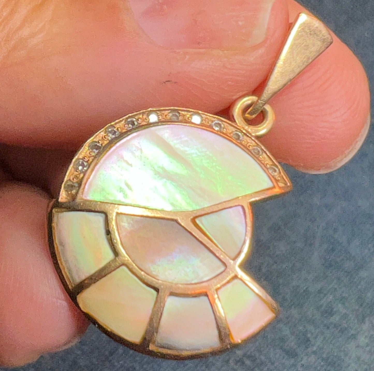 14K Yellow Gold Inlaid Mother of Pearl Abalone SUNBURST Pendant