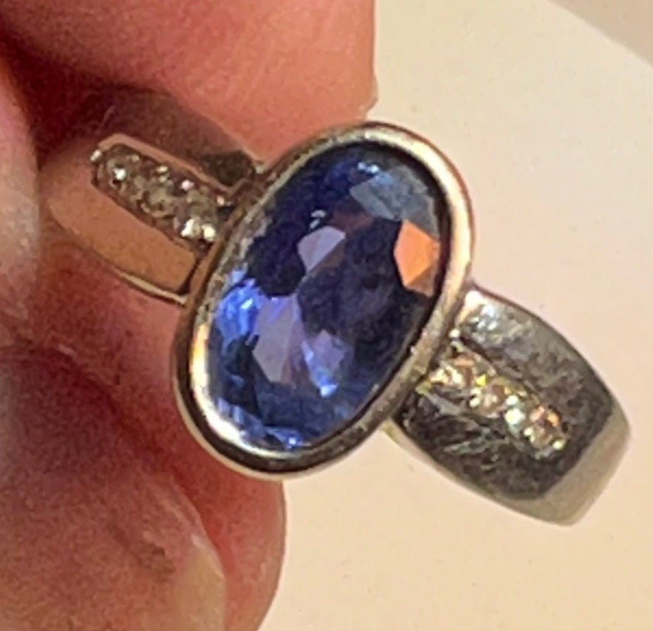 14k White Gold 2.8 Ct Ceylon Blue Sapphire Ring w Diamonds. Bezel-Set