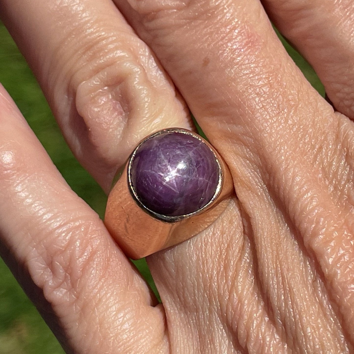 14k Yellow Gold 8 Ct *STAR Ruby* Ring. Signet Bezel Set *VIDEO*