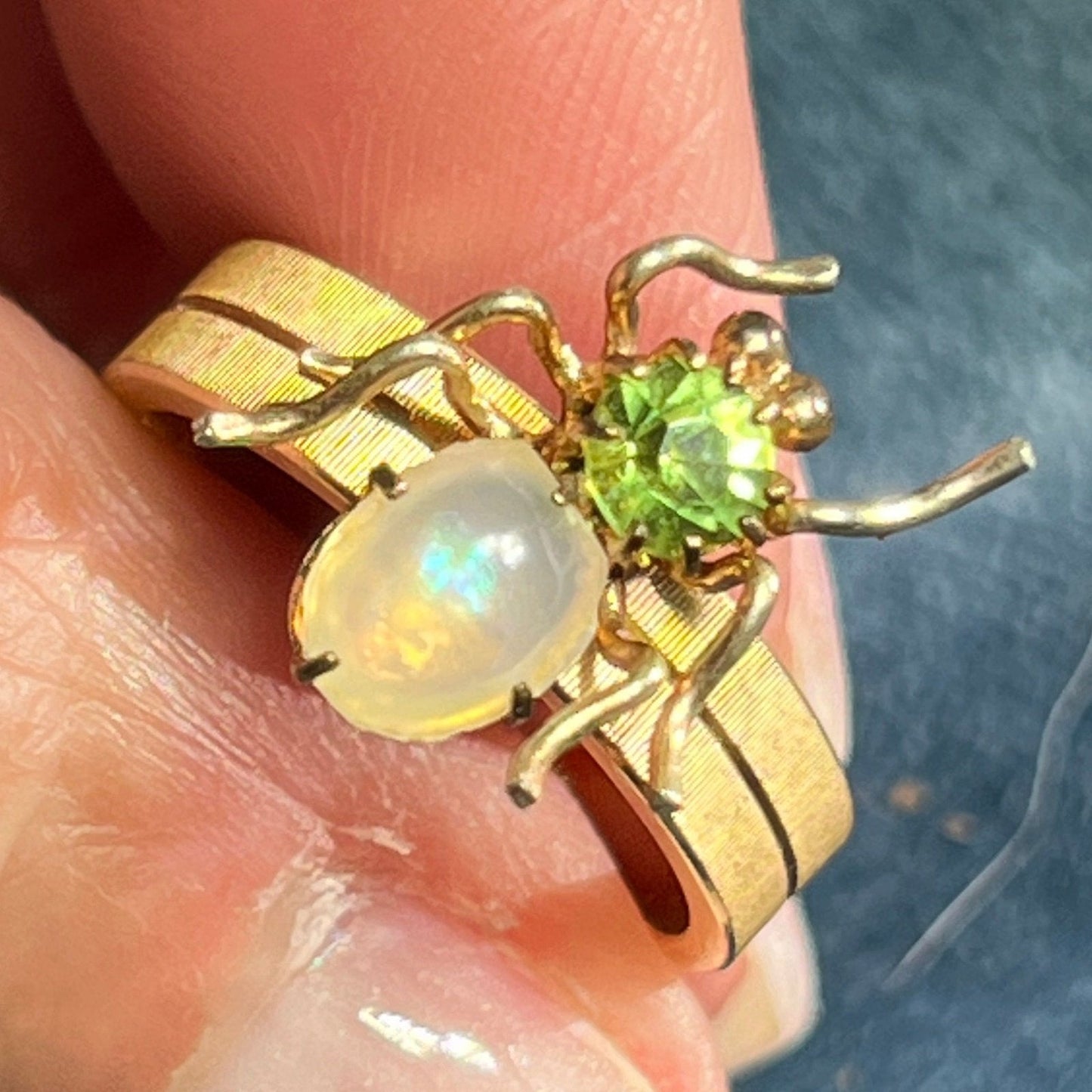 14k Yellow Gold Antique 1 ct Australian Jelly Opal Spider Bug Ring. TINY!