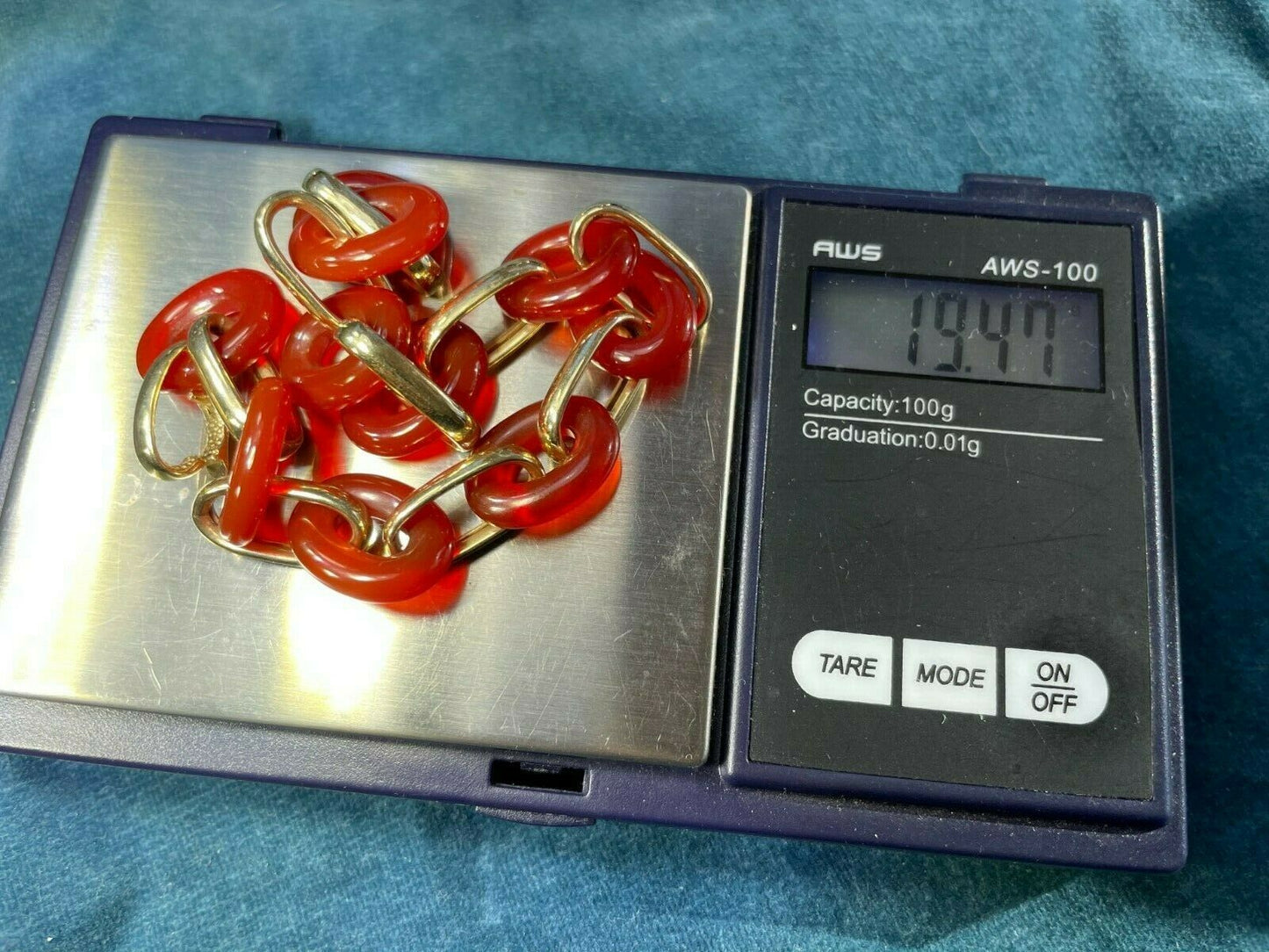 14k Yellow Gold & Red Jade Bracelet. Carved Links. Heavy 19.5g _b200_12_20