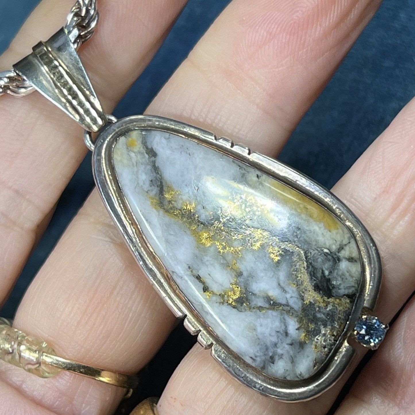 14k Gold & 925 Alaskan Gold-in-Quartz Pendant w Chain *VIDEO*