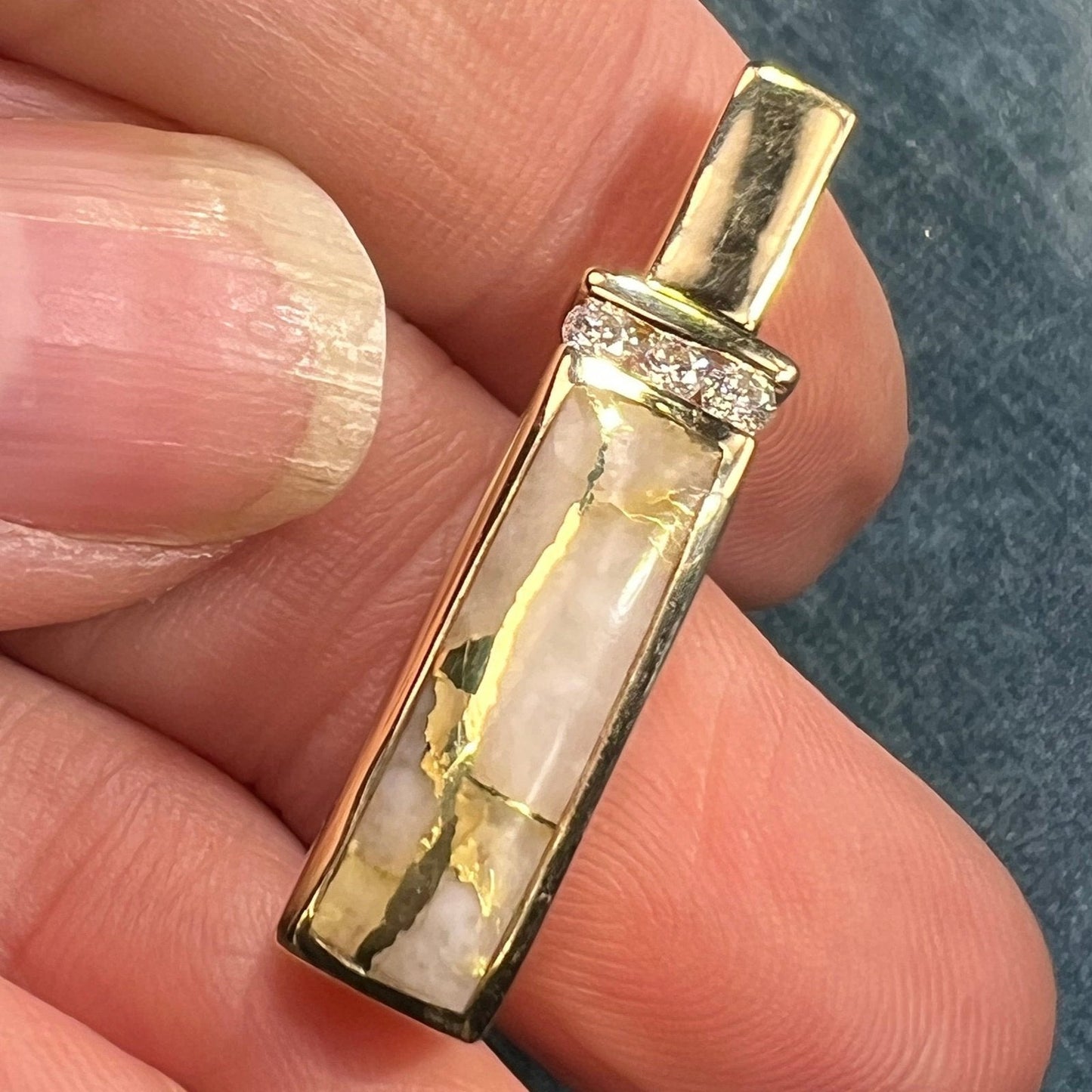 14k Gold ALASKAN Gold in Quartz Pendant w Diamonds *Video*