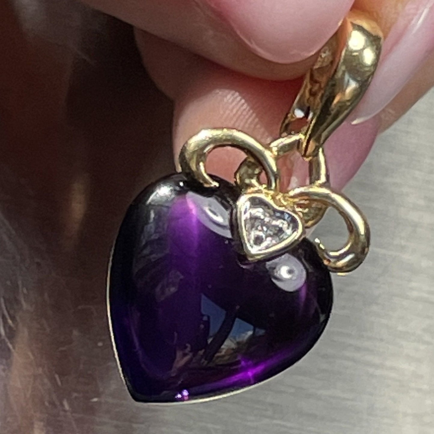 14k Gold Cabochon Amethyst Heart Pendant w Diamond. Enhancer Bail