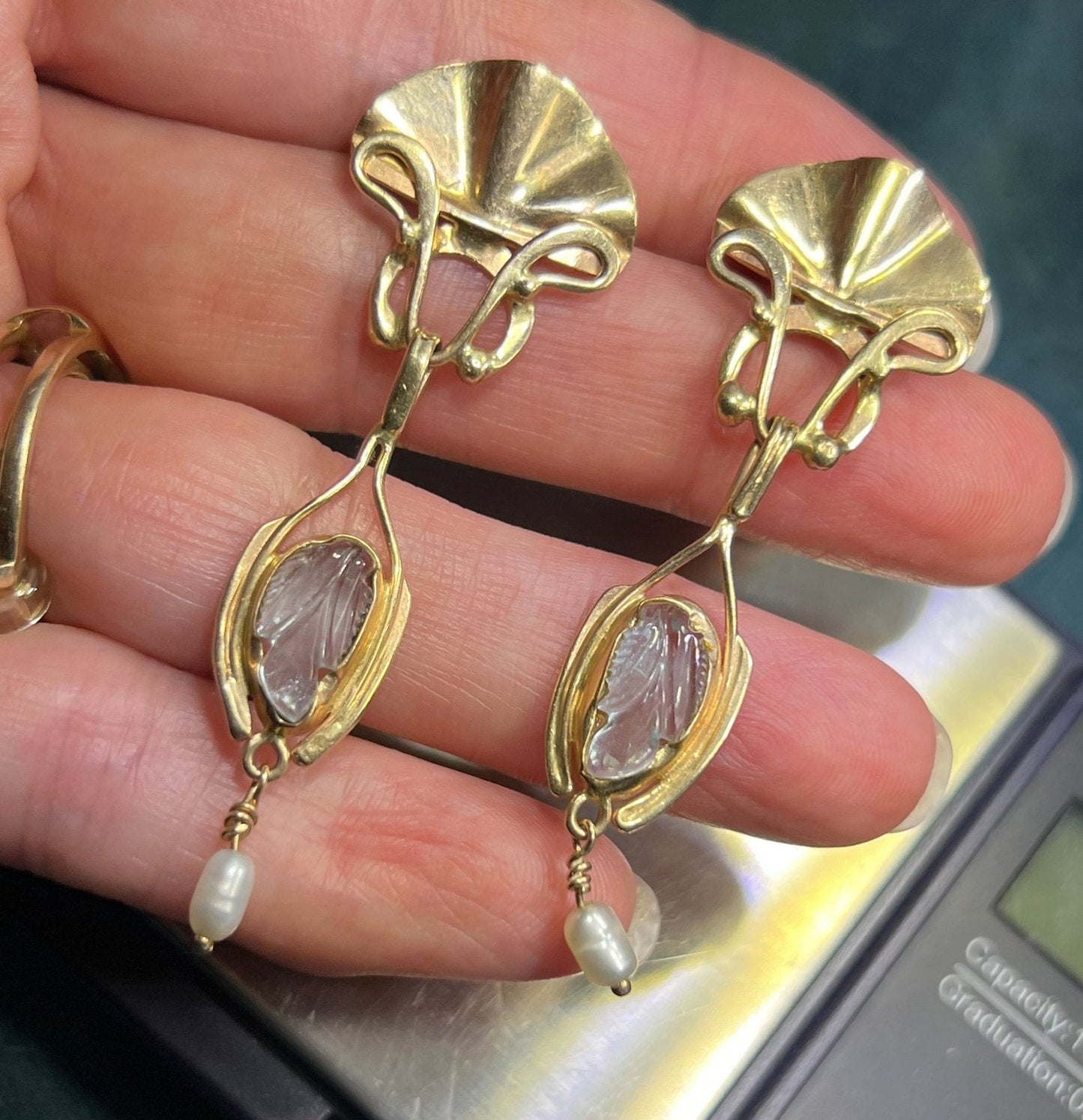 14k Gold Carved Aquamarine Lily Pad Dangly Earrings. 2" 7.6g
