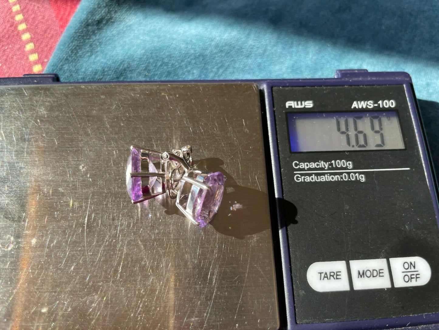 14k White Gold 20 Ct Lavender Purple Amethyst OMEGABACK Earrings. LARGE_b200_19