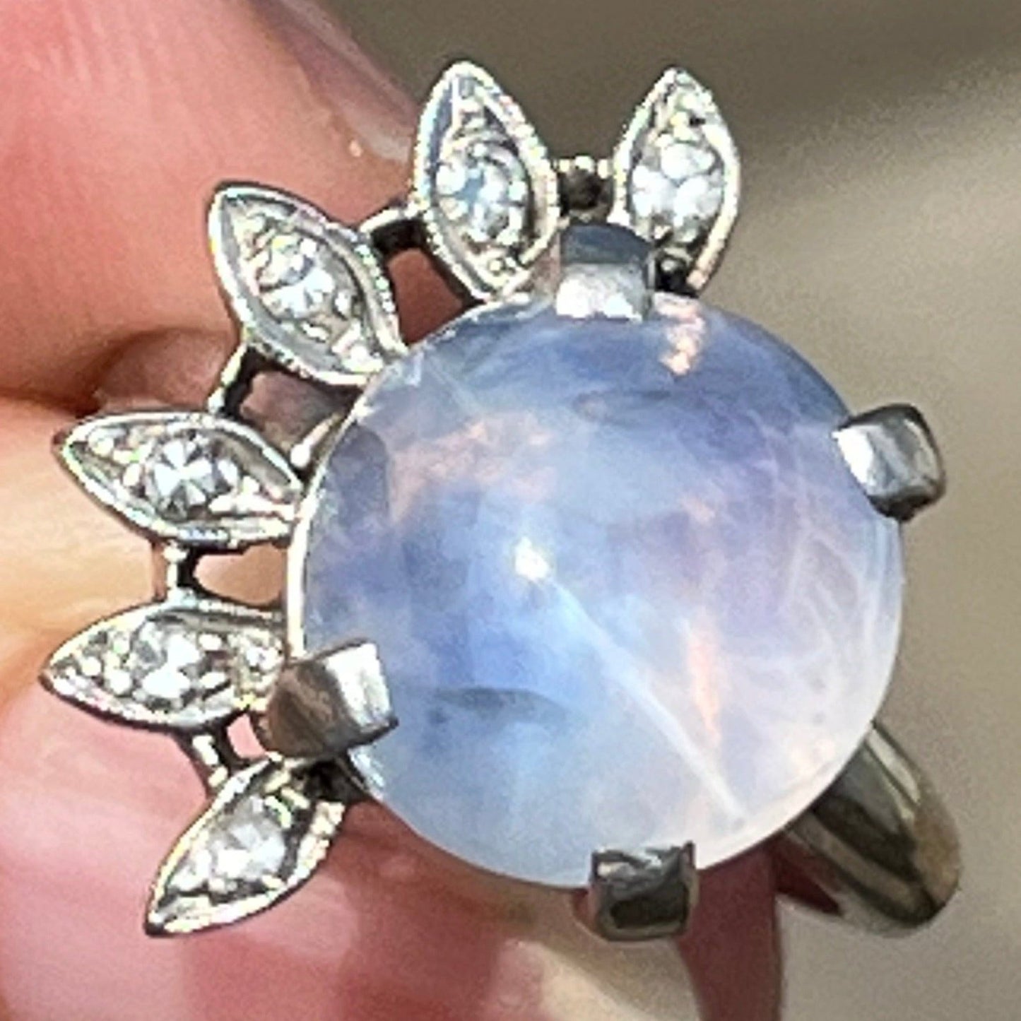 14k White Gold 8 Ct Lavender Gray Star Sapphire Ring w Diamond Halo *Video*