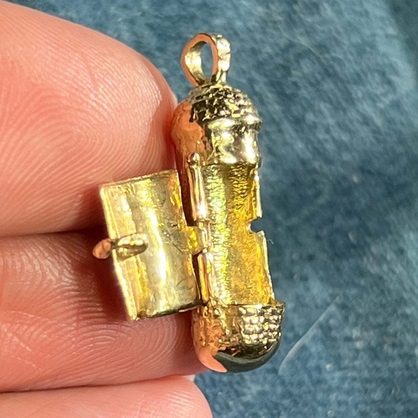 14k Yellow Gold 1" Capsule Locket Pendant. For Mementos! *VIDEO*