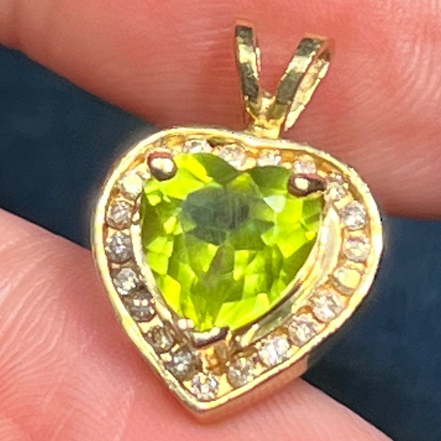 14k Yellow Gold 2 Ct Natural PERIDOT Heart Pendant w Diamonds