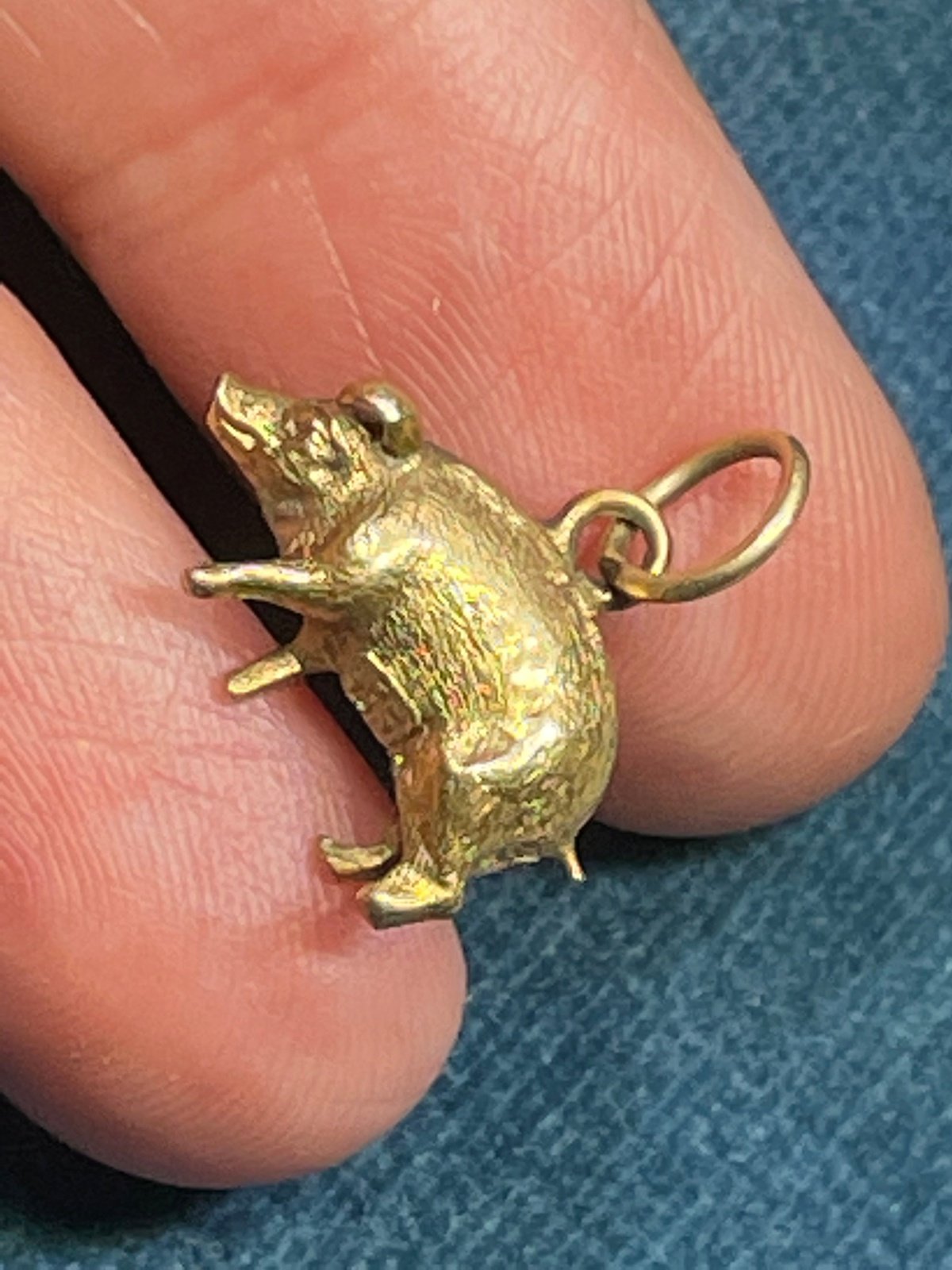 14k Yellow Gold 3-D Puffy Pig or Piglet Charm Pendant. 3/4"