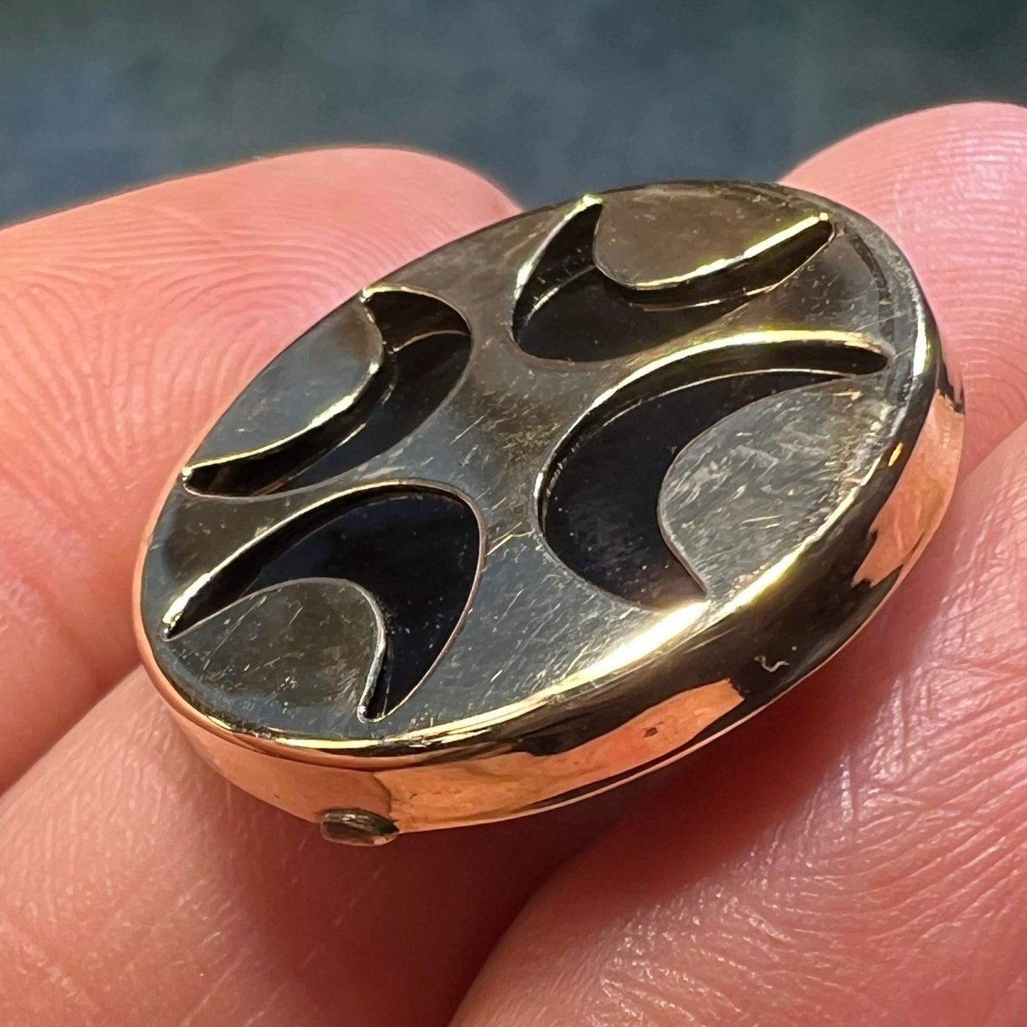 14k Yellow Gold 4 Crescent Moons Lunar Onyx Pendant - A