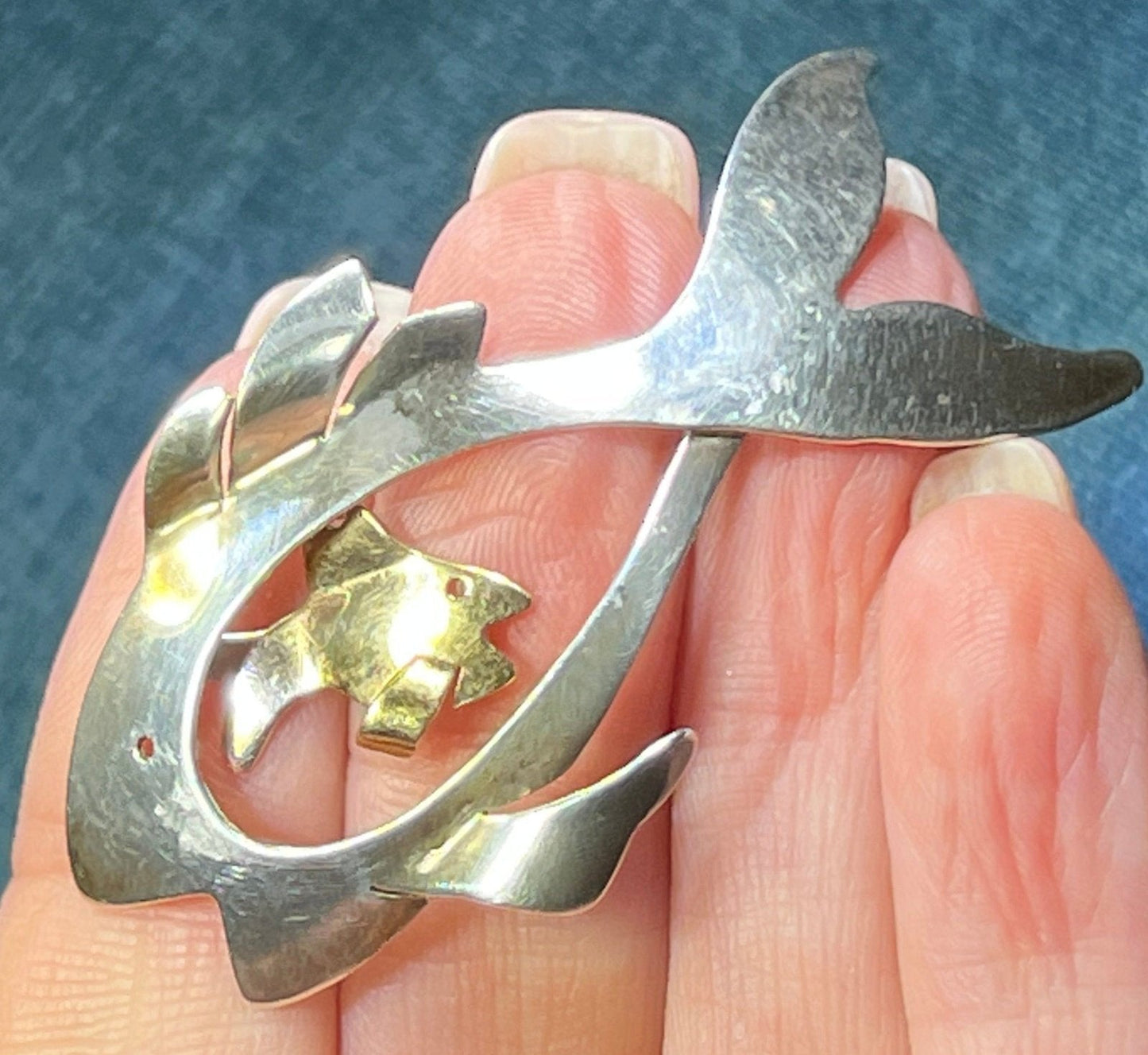 14k Yellow Gold & 925 2" Big Fish/Little Fish Pendant. Moves! *VIDEO*