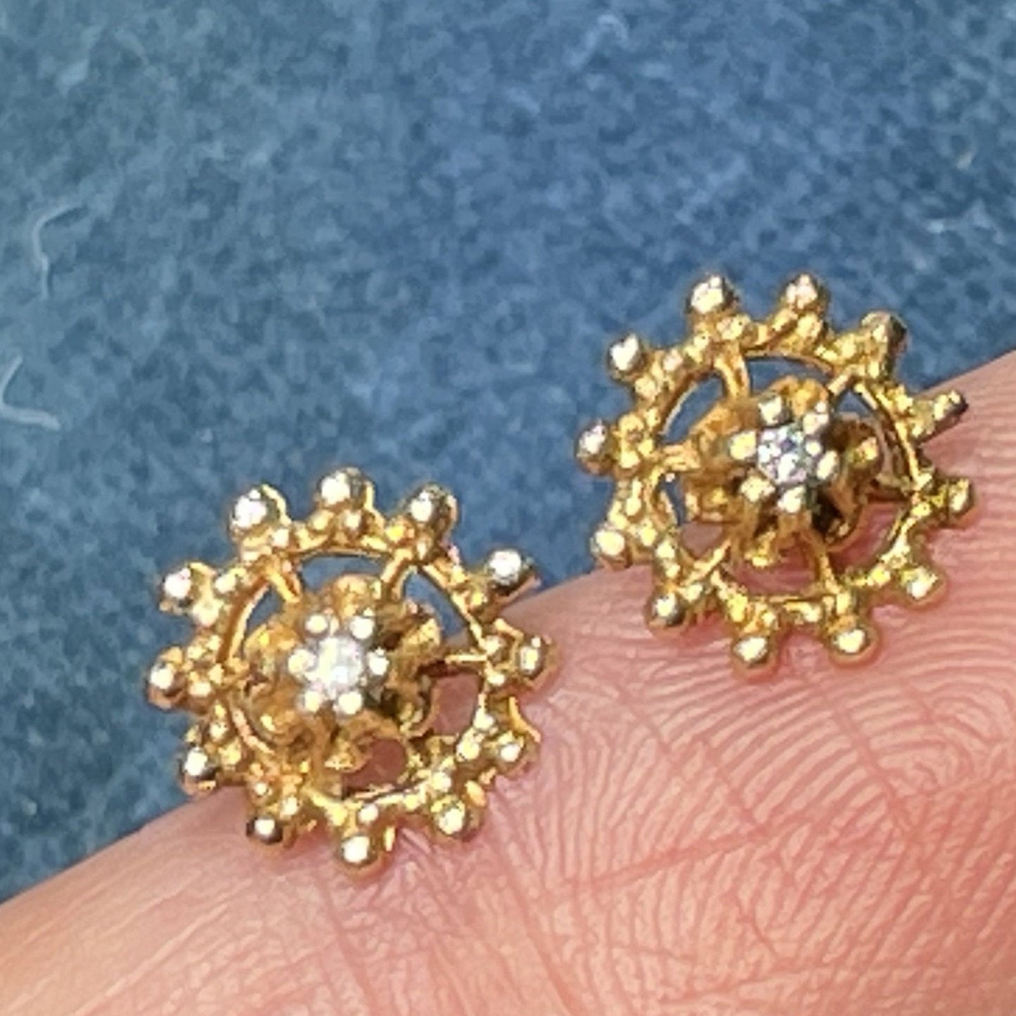 14k Yellow Gold Diamond Byzantine Sunburst Earrings