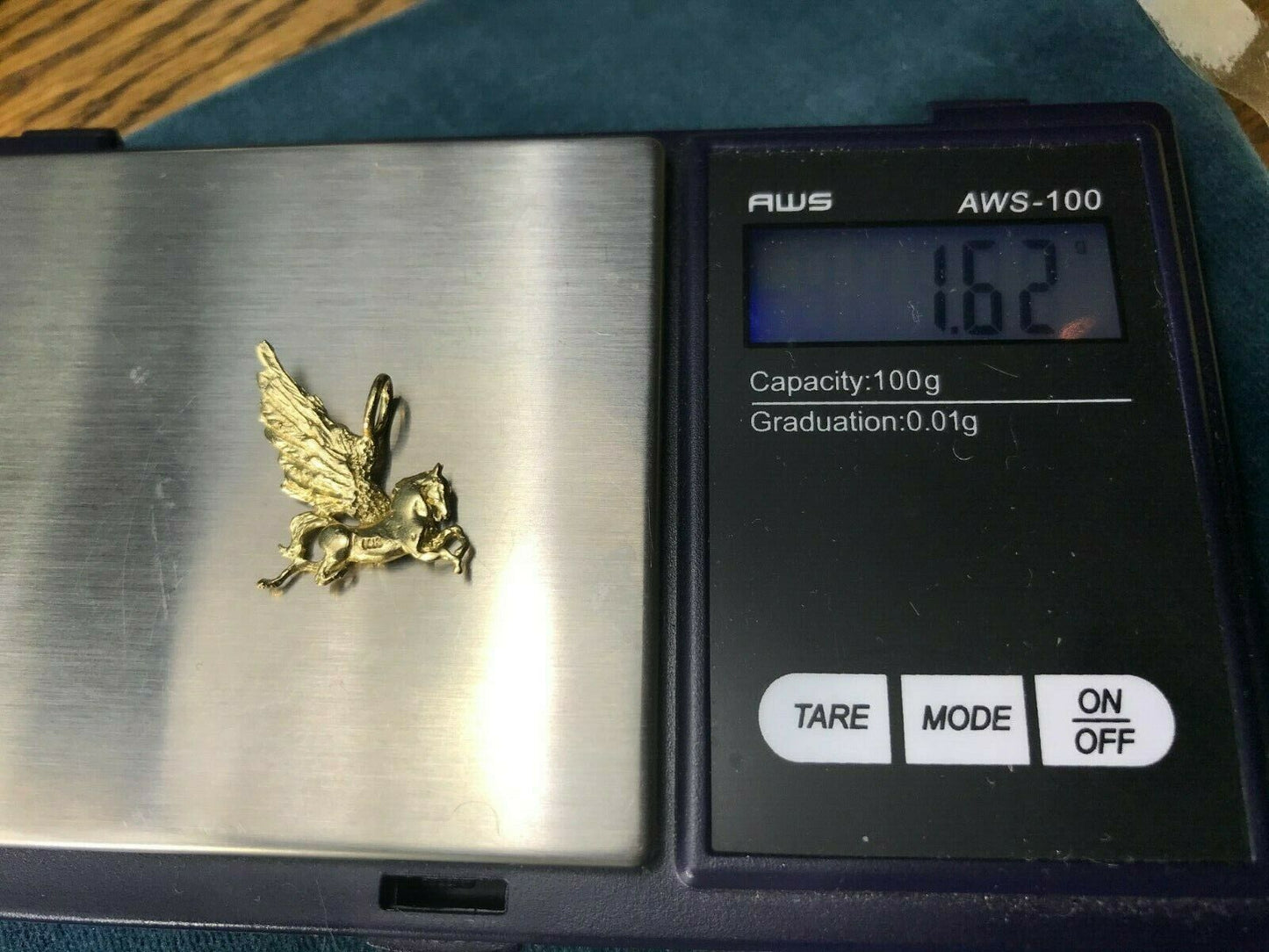 14k Yellow Gold Flying PEGASUS Pendant. LARGE 1"