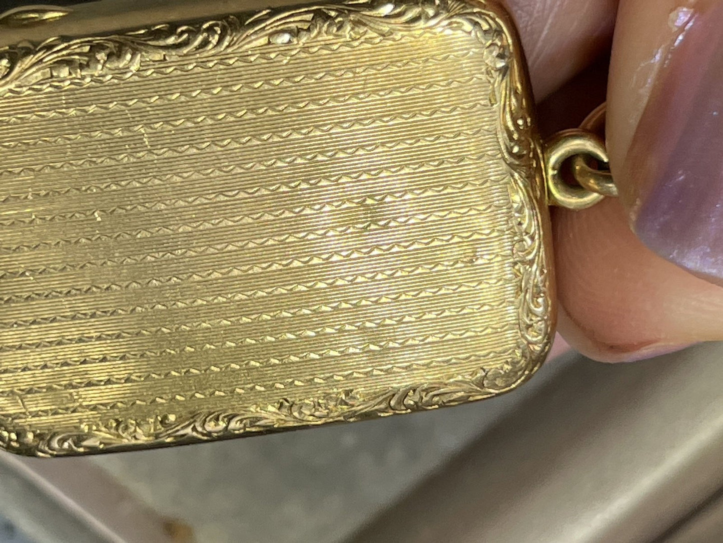 14k Yellow Gold Locket PILLBOX Pendant. 10g & 1.5" **VIDEO**