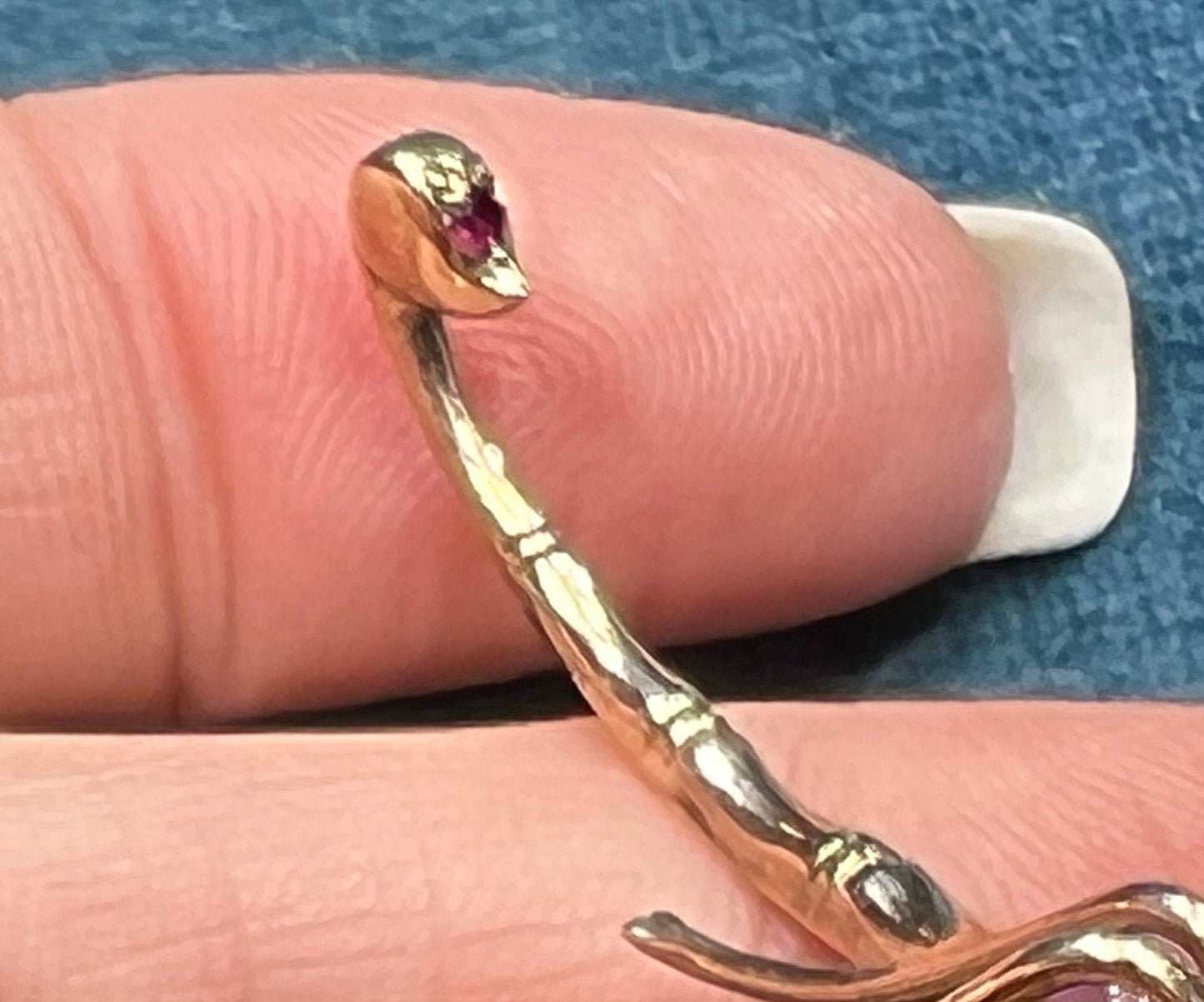 18k Gold 8 TCW Star Ruby SCORPION Pendant. 3" 12g *Video*