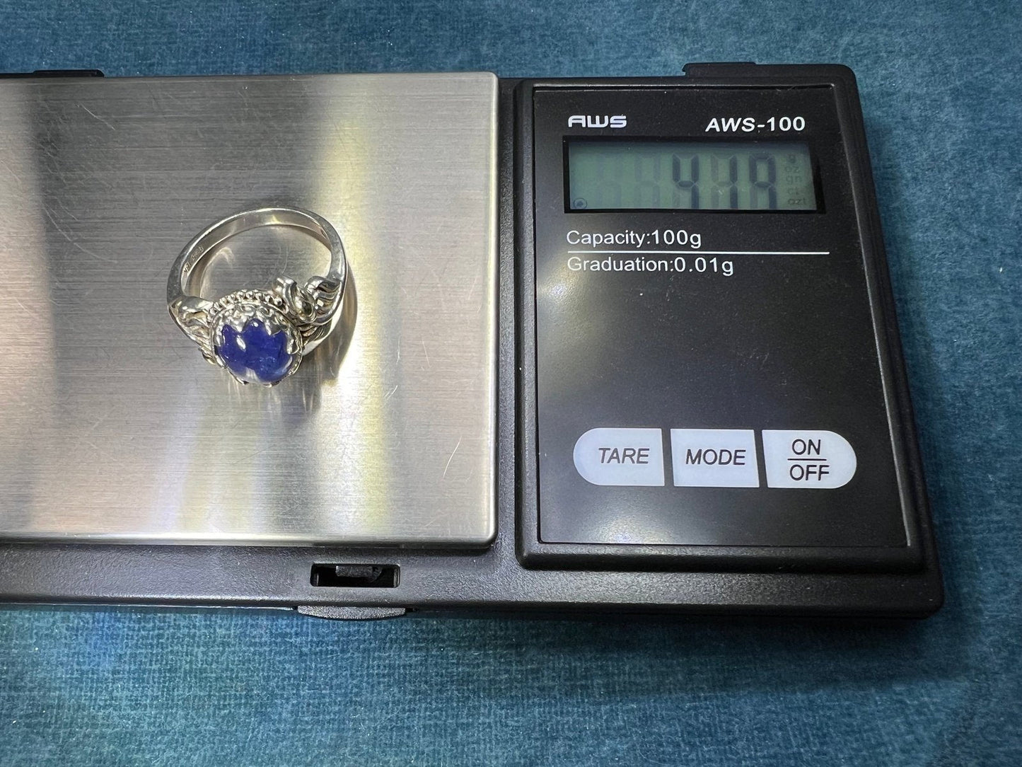 18k + Sterling Silver 2.4 Ct Tanzanite Cabochon Ring