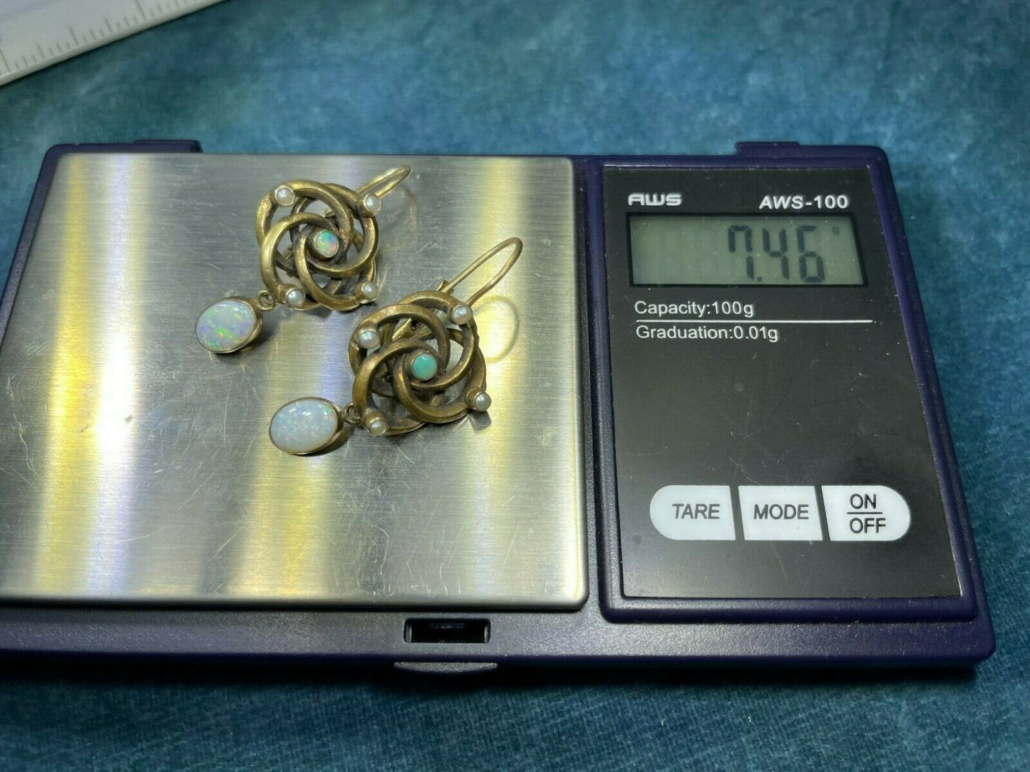 Australian Opal LOVE KNOT Leverback Dangle Drop Earrings. Gold-Tone 925