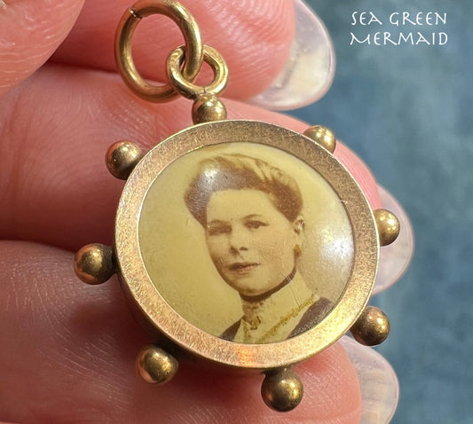 10K Gold Victorian Wife & Mother 2-Sided Portrait Pendant. Ship Wheel *Video*