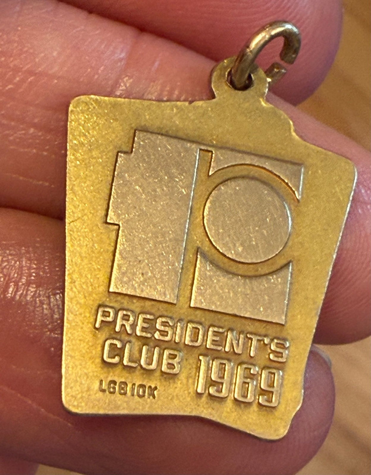 10k Gold 1969 Las Vegas Casino Gambling COWBOY Pendant. 1" + 6g