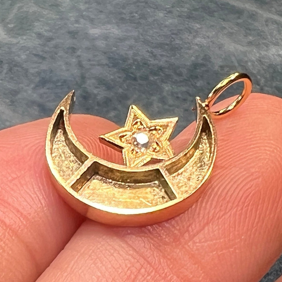 10k Gold Antique Crescent Moon Pendant w Diamond Star *Video*