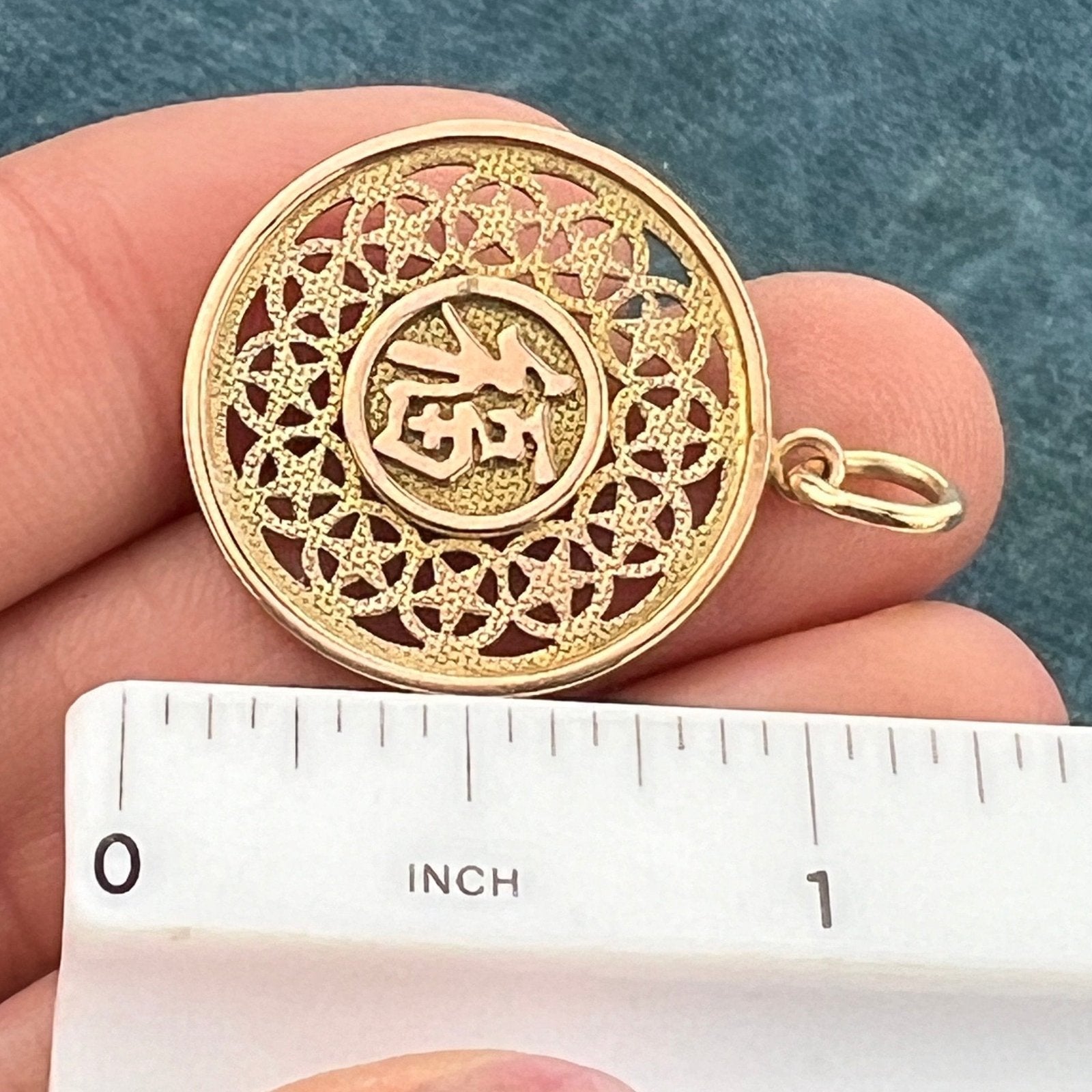 10k Gold Asian Happiness + Long Life Symbol Disk Pendant. Reversible