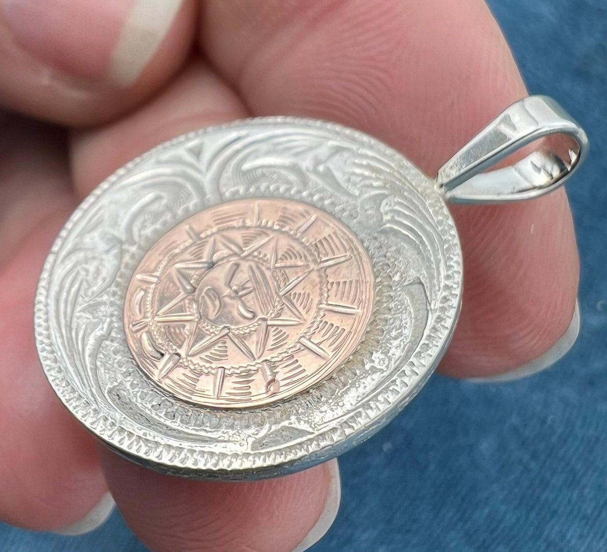 10k Gold Aztec Sunburst on Silver Disk Pendant. Mexico 1.2" + 6.5g L