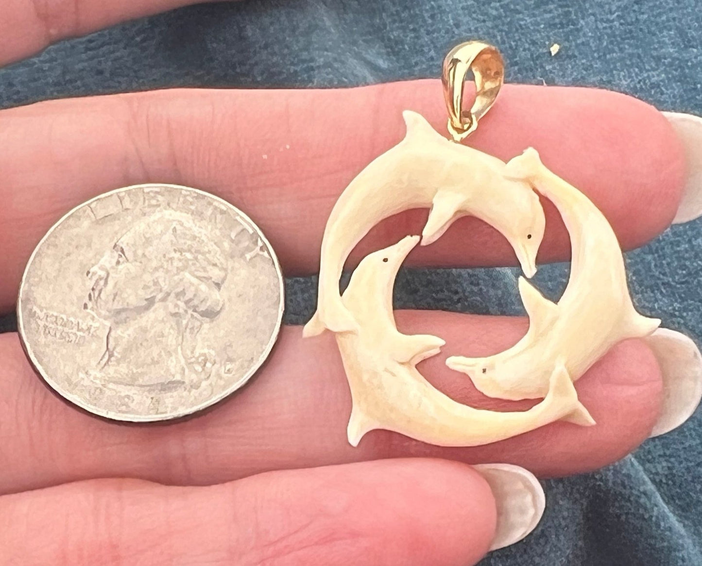 10k Gold Carved Driftwood Dolphin Circle Pendant. 1.3"